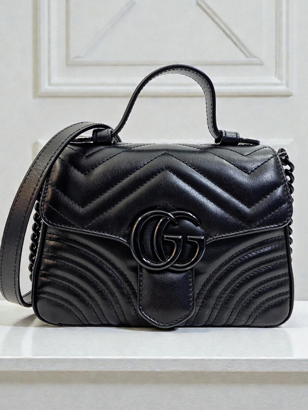 ✨️Authentic Gucci Marmont Top Handle Black Leather Crossbody Bag